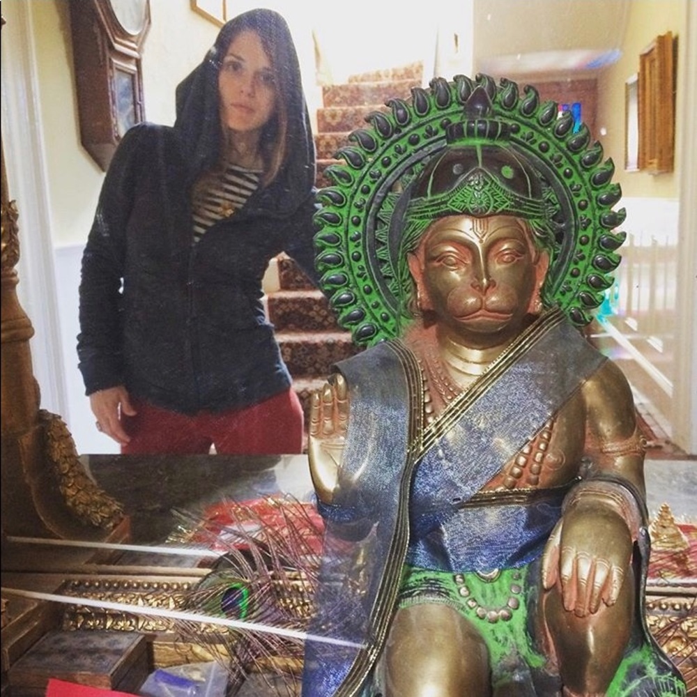 Meet your Posher, Jennifer